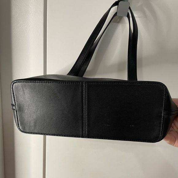 Ralph Lauren Black Tote Shoulder Purse With Charm - Picture 9 of 9